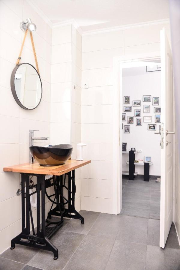 Stela1 Appartement Drvar Buitenkant foto