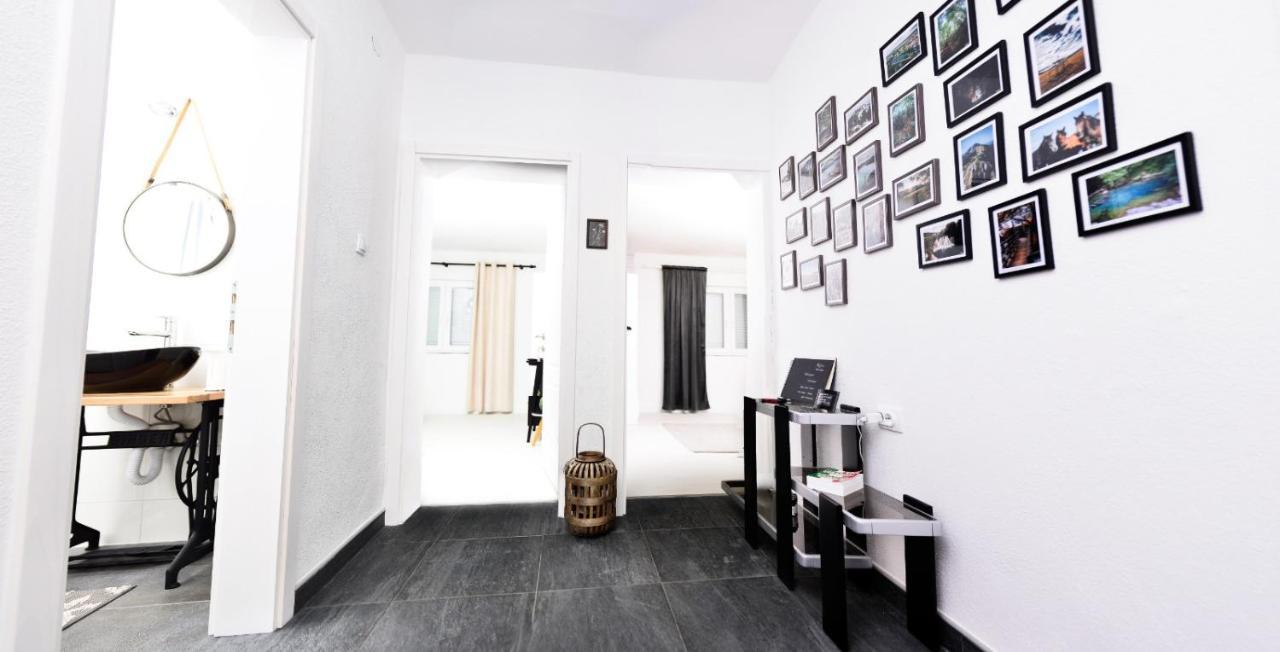 Stela1 Appartement Drvar Buitenkant foto